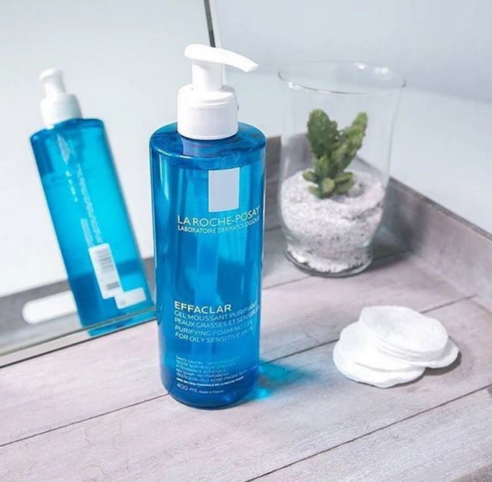 Sữa rửa mặt cho nam da dầu mụn La Roche Posay