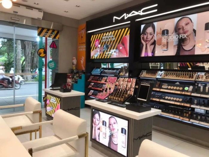 Cửa hàng quảng bá và kinh doanh son MAC chính hãng