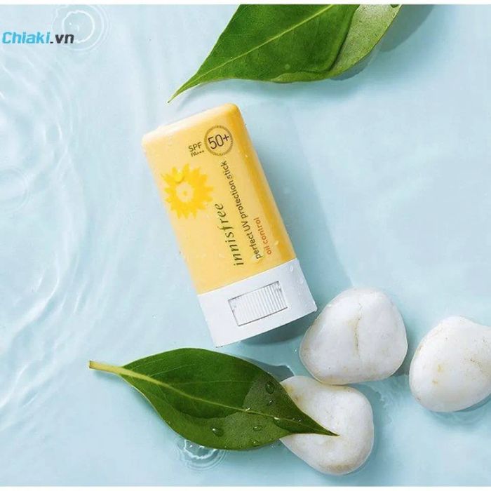 Kem chống nắng Innisfree UV Protection Stick Oil Control SPF50+ PA+++