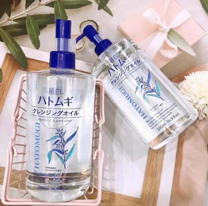 TOP 18 dầu tẩy trang tốt nhất đánh bay lớp trang điểm trên da
