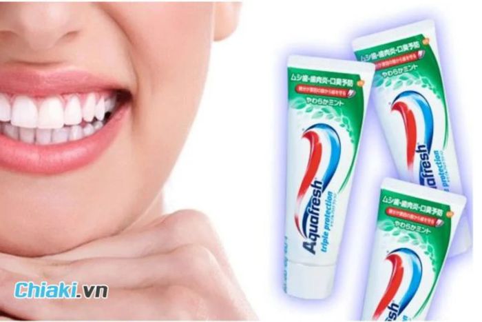 Kem đánh răng của Nhật giúp trắng răng Aquafresh