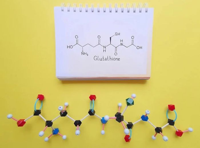 Glutathione có trong thành phần viên uống trắng da