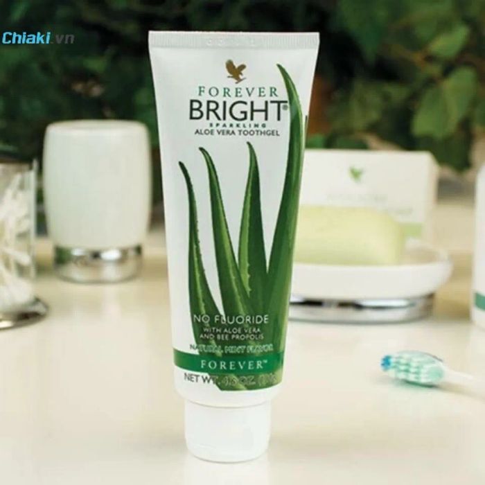 Kem đánh răng lô hội Forever Bright Aloe Vera Toothgel