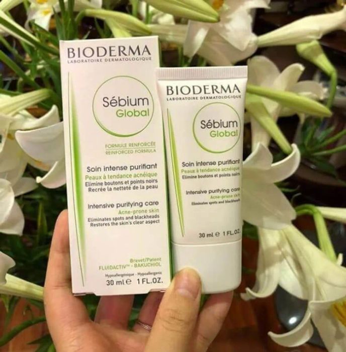 Kem dưỡng ẩm ​​Bioderma cho da dầu mụn