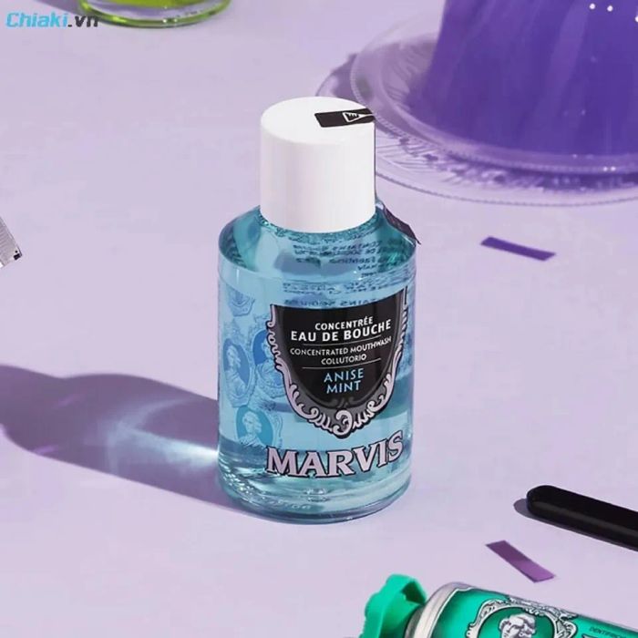 <span style='font-size: 12pt; color: #000000;'>Nước súc miệng Marvis Anise Mint Concentrated Mouthwash làm trắng răng hiệu quả</span>