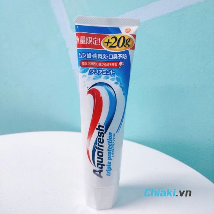 Kem đánh răng Nhật Bản trị hôi miệng Aquafresh