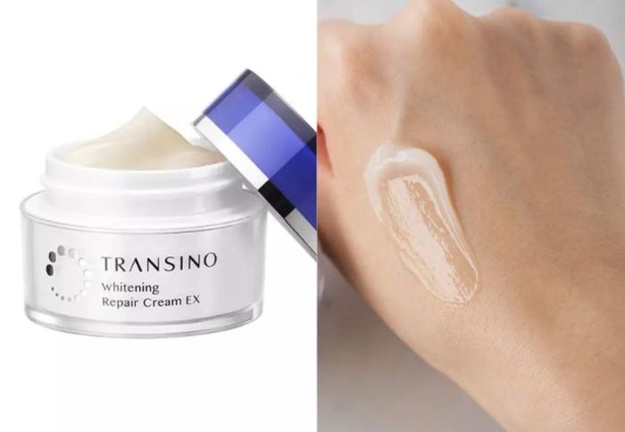 . Kem dưỡng ẩm ban đêm Transino Whitening Repair Cream của Nhật Bản