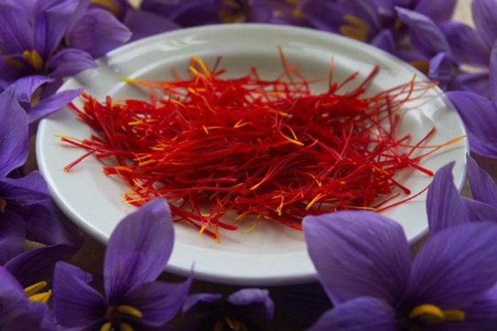 Cách uống Saffron để giảm cân