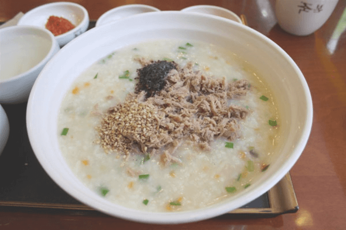 Gợi ý công thức làm cháo khoai tây cho bé