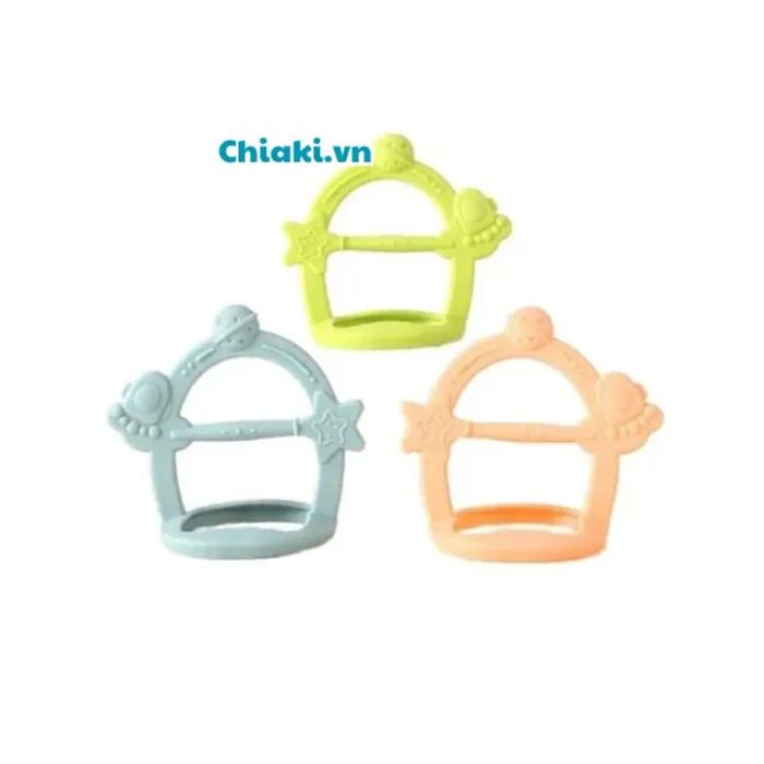 Gặm nướu cho bé Tobe bằng silicone