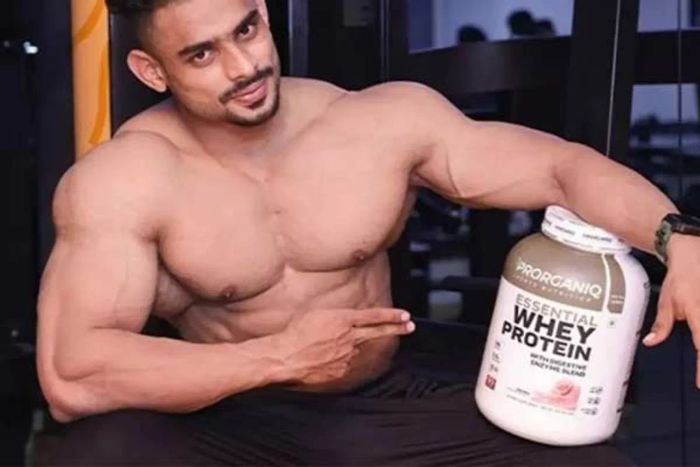 - Thành phần: chọn sản phẩm từ whey isolate và whey hydrolyzed, hai loại protein sạch và cao cấp.