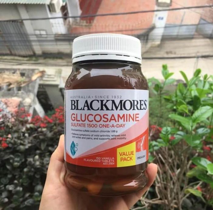 sản phẩm bổ sung dinh dưỡng Blackmores Glucosamine 1500mg