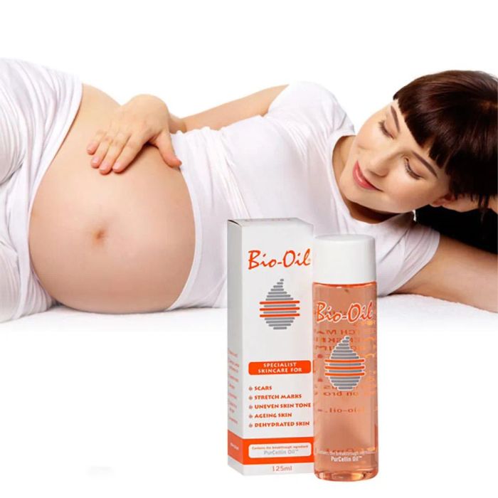 Cách thoa tinh dầu Bio Oil cho bà bầu