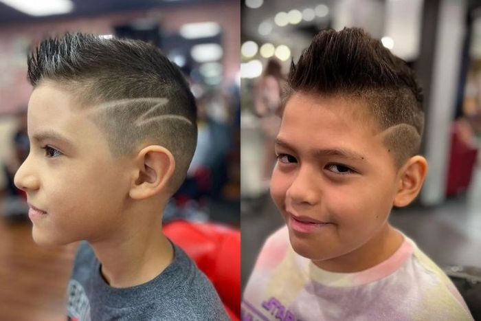 Kiểu tóc cho bé trai 8 tuổi low fade faux hawk