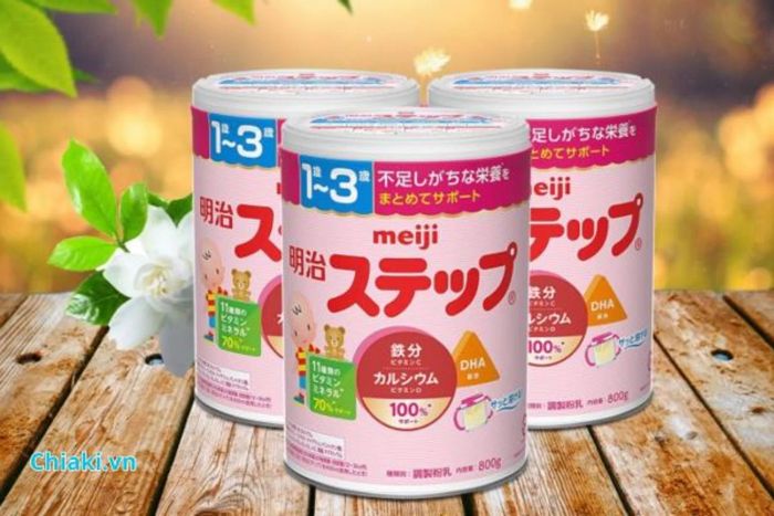 Sữa tăng cân cho bé 1 tuổi Meiji số 9