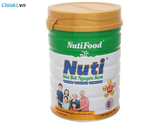 Sữa bột nguyên kem Nutifood là lựa chọn tốt cho cả gia đình