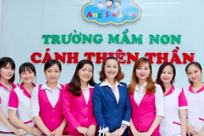 Giáo viên ở trường đạt chuẩn