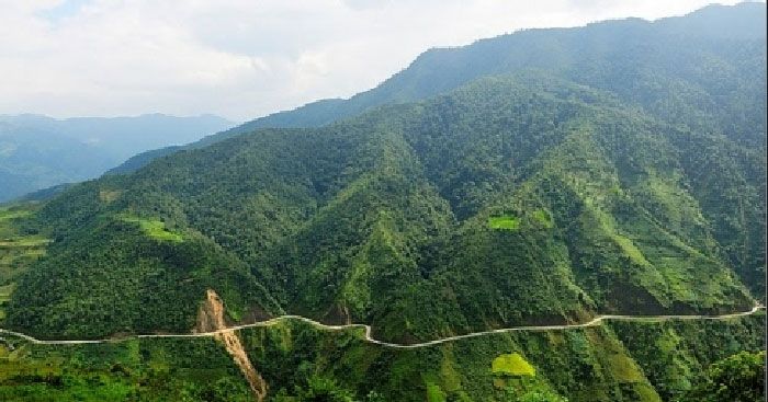 Miêu tả cảm nhận của bạn về bài thơ Qua Đèo Ngang