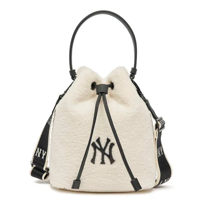 Túi dây rút đeo chéo nữ MLB Basic Small Logo New York Yankees 3ABMS0626-50CRS độc đáo