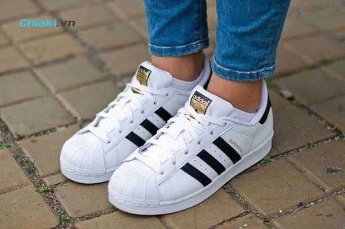 giày adidas sò, giày adidas sò chính hãng, giày adidas sò trắng, giày adidas sò nữ, giày adidas sò chéo