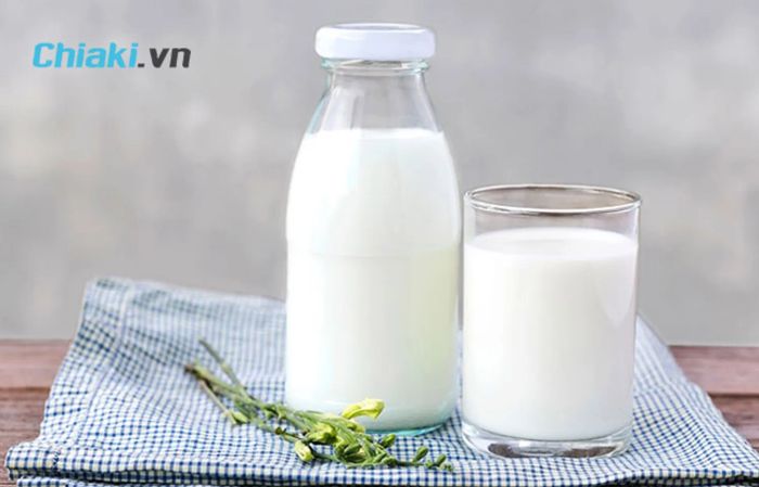 Vitamin A có trong sữa tươi.