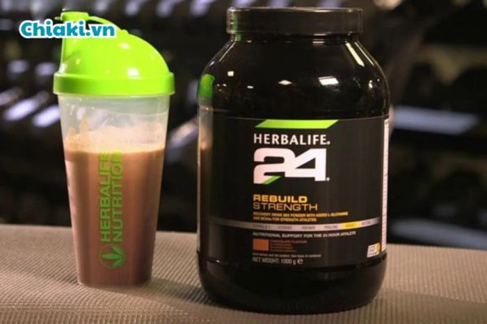 Bột dinh dưỡng thể thao Herbalife 24 Rebuild Strength hương socola