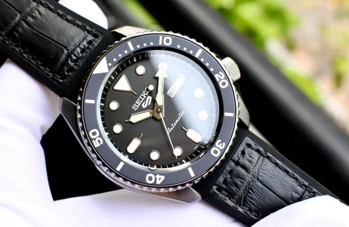 Đồng hồ Seiko 5 Sports SRPG29K1