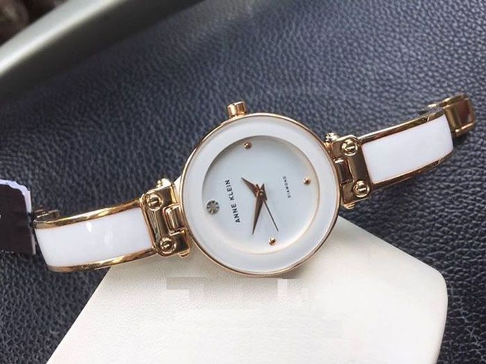 Top 9 mẫu đồng hồ Anne Klein Diamond được săn lùng nhiều nhất hiện nay số 8