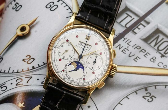 Đồng hồ Patek Philippe Ref. 1527 - Đắt nhất thế giới