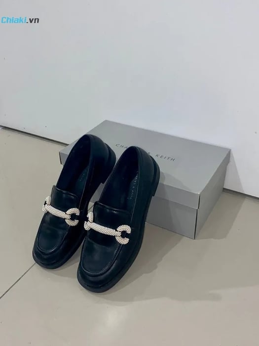 Giày lười Charles & Keith Beaded Strap Loafers