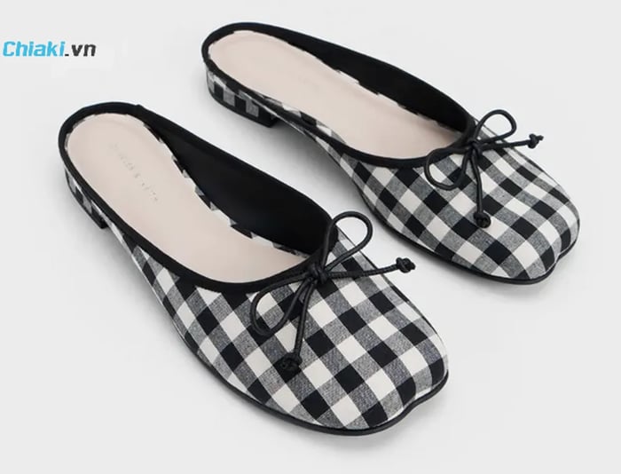 Giày bệt nữ Charles & Keith Bow Checkered Slip-On Flats