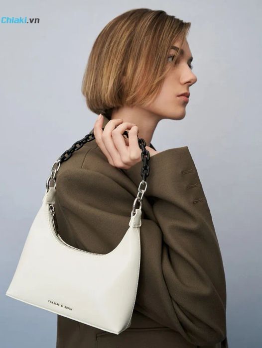 Túi xách nữ Charles & Keith Koi Chain Handle Shoulder Bag