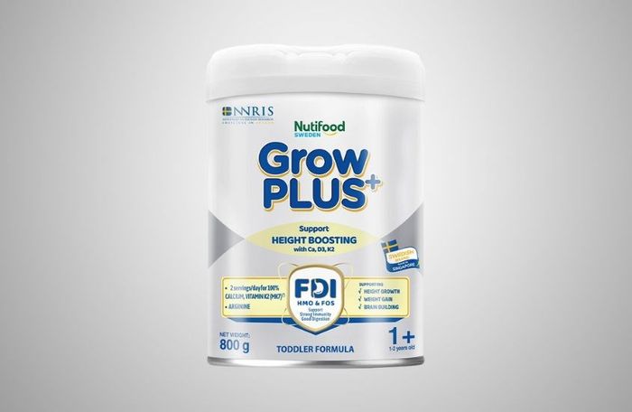 Sữa bột Nutifood GrowPLUS+ bạc 1+ vị vani 800g