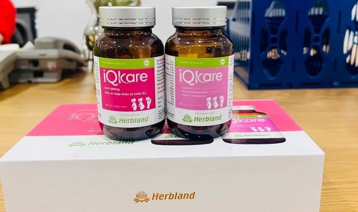 Duo bình viên uống IQKARE từ Herbland bổ sung vitamin và khoáng chất 30 viên