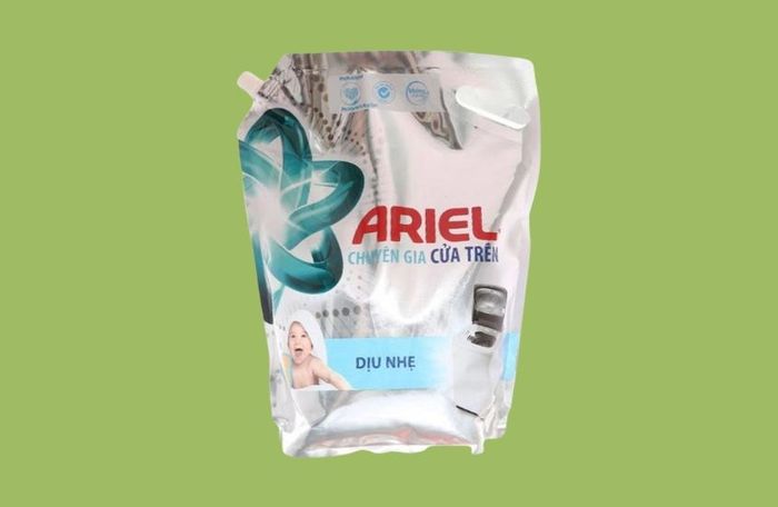 Nước giặt Ariel Dịu Nhẹ túi 3.1 lít