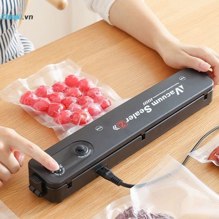 Máy hút chân không thực phẩm 2 trong 1 Vacuum Sealer