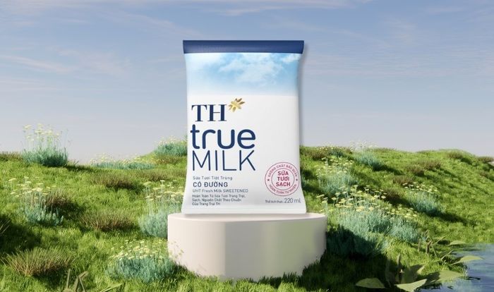 Sữa tươi tiệt trùng TH true MILK hương đường 220 ml (dành cho trẻ từ 1 tuổi trở lên)