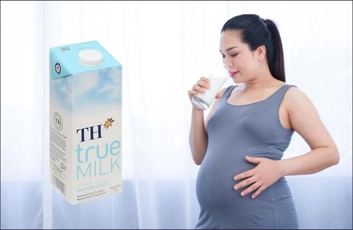 Sữa tươi TH True Milk không đường dung tích 1 lít