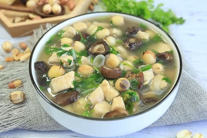 Món gà hầm cho bà bầu