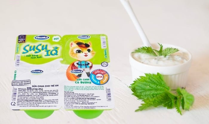 Combo 4 hộp sữa chua có đường Vinamilk SuSu IQ 80g (từ 1 tuổi)