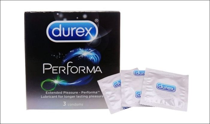 Hộp 3 cái bao cao su Durex Performa 52 mm