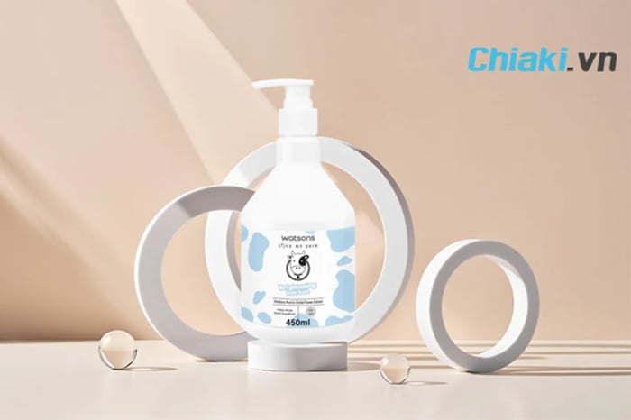 Sữa tắm trắng da Thái Lan Watsons Milk Bath