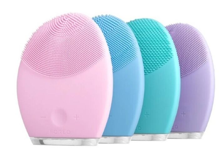 Giá máy rửa mặt Foreo Luna 2