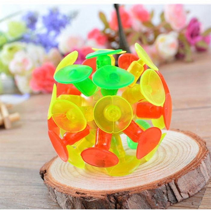 Bóng dính sticky ball là một trong những loại đồ chơi vui nhộn cho bé