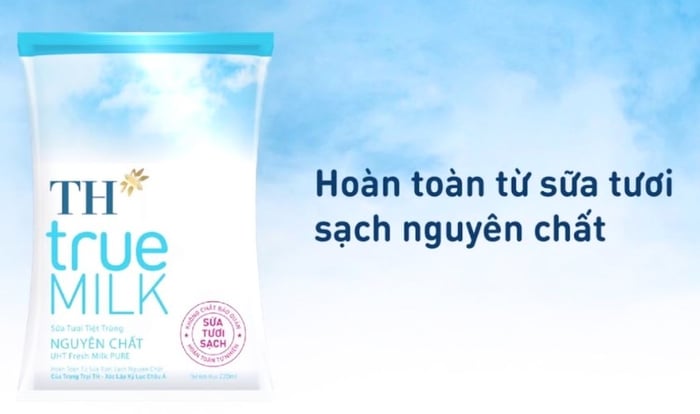 Sữa tươi TH true MILK không đường 220 ml