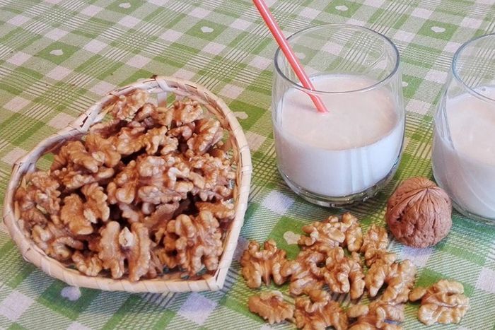 Những món ăn dặm từ hạnh nhân được các bà mẹ yêu thích nhất cho bé
