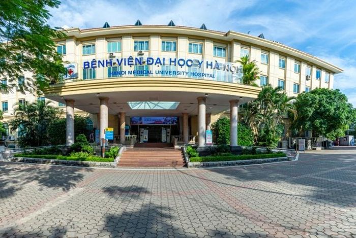 Bệnh viện Đại học Y Hà Nội (Ảnh: Sưu tầm)