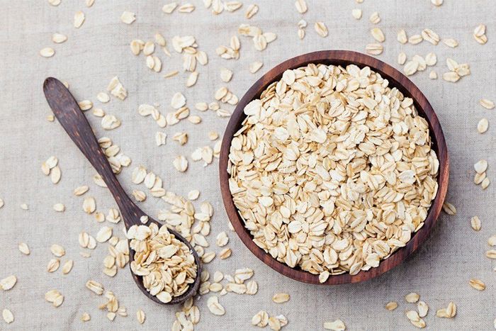 Công dụng của cháo tôm yến mạch đối với bé
