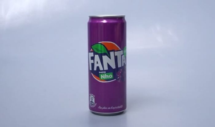 Nước giải khát Fanta vị nho 320 ml