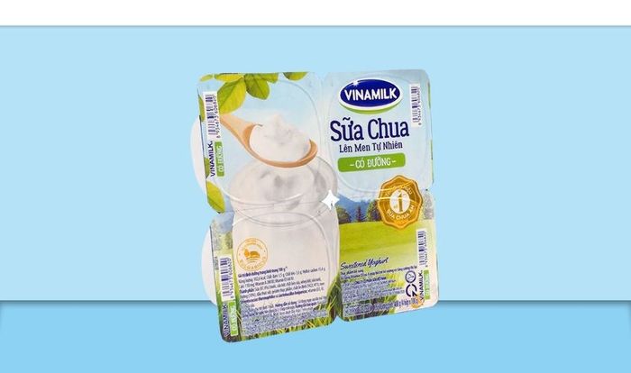 Lốc 4 hộp sữa chua có đường Vinamilk 100g